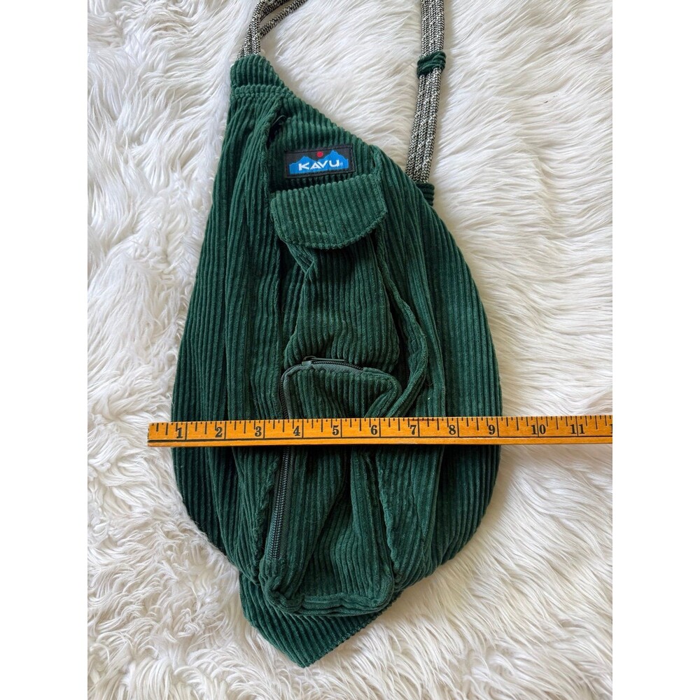 Kavu corduroy sling bag - Picture 6 of 7